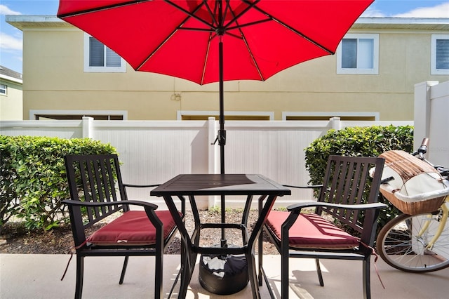 8545 Trail Wind Dr, Tampa, FL 33647 - view of patio