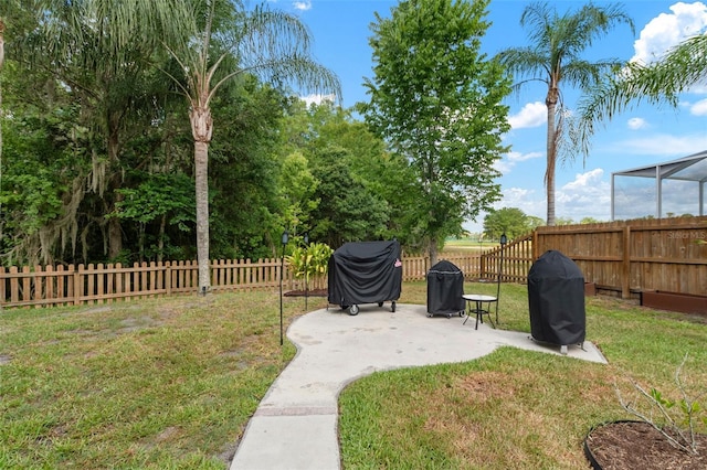 view of yard with a patio area