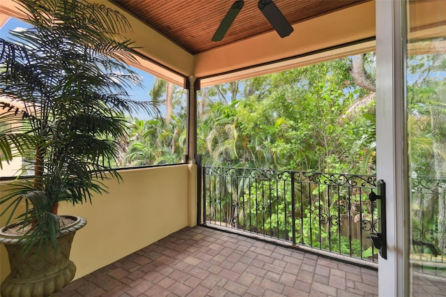 balcony with ceiling fan