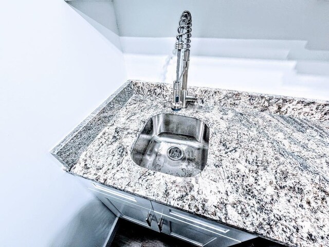 details with sink