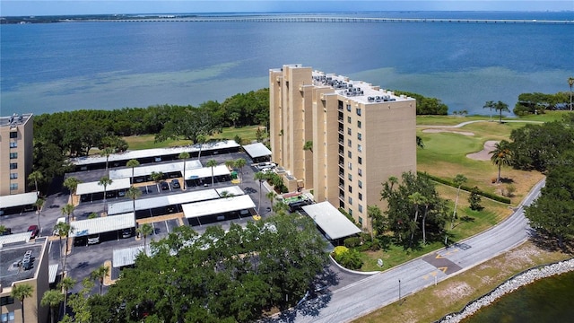 bird's eye view with a water view