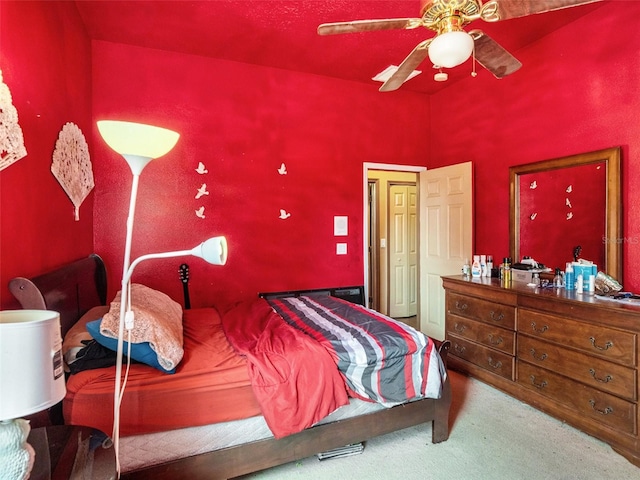 bedroom featuring carpet floors and ceiling fan