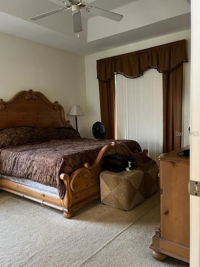 bedroom featuring carpet flooring and ceiling fan