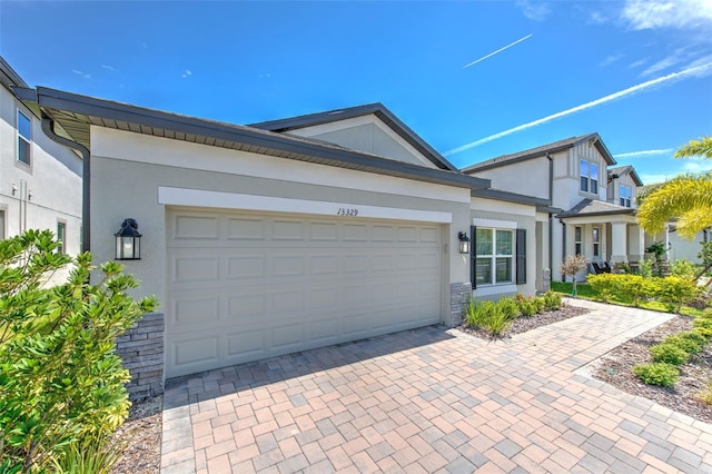 view of front facade with a garage