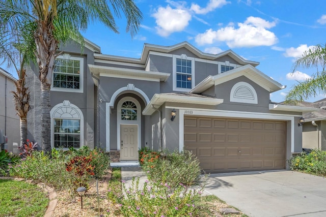 view of front facade featuring a garage