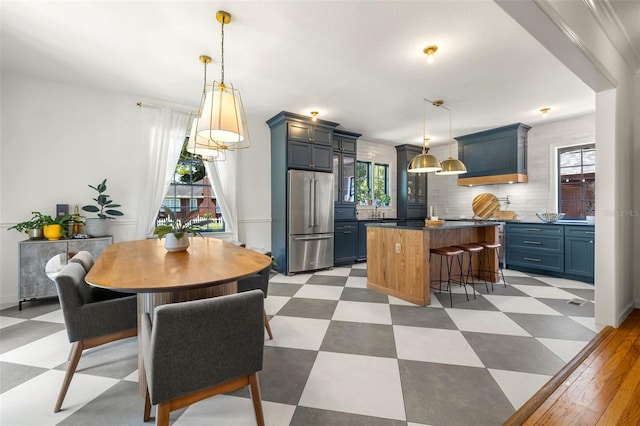 dining area with sink