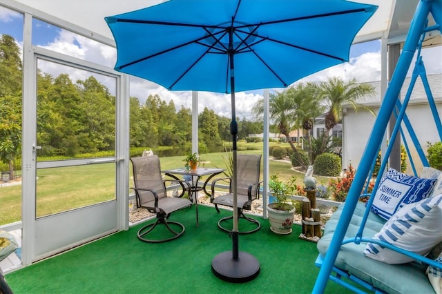 view of unfurnished sunroom