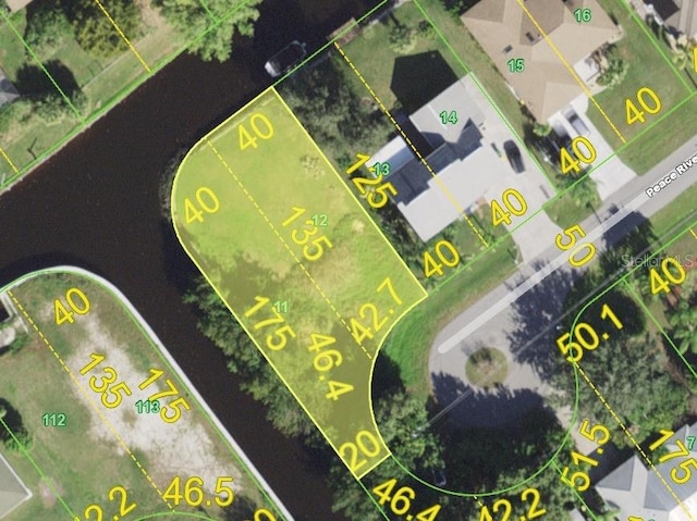 Listing photo 2 for 3295 Peace River Dr, Punta Gorda FL 33983