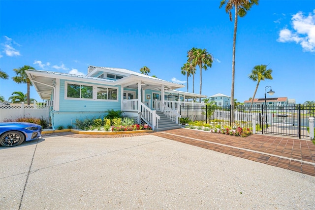 view of front of home with covered porch