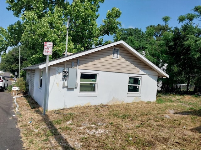 view of home's exterior