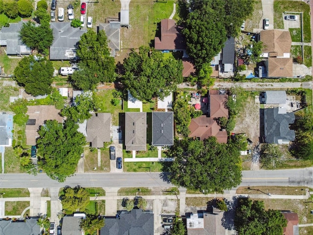 2909 W Spruce St, Tampa, FL 33607 - aerial view of property's location featuring nearby suburban area