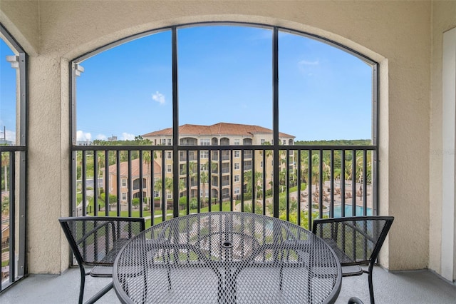 view of sunroom / solarium