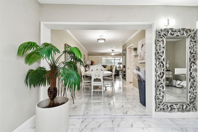 dining space with ceiling fan