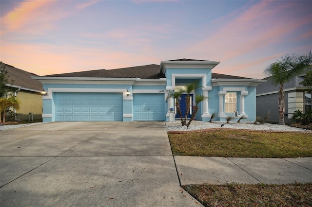 view of front of house featuring a garage