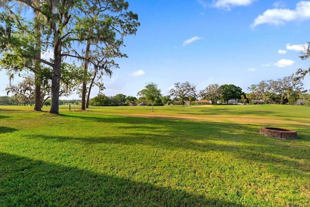 2618 Crestfield Dr, Valrico, FL 33596 - view of home's community featuring a yard and golf course view