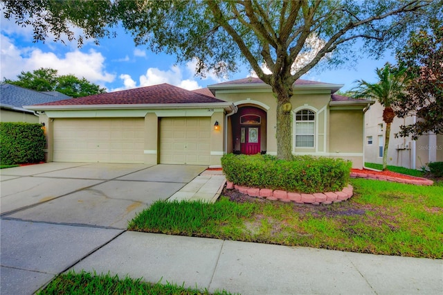 view of front of house featuring a garage