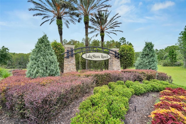 19300 Lonesome Pine Dr, Land O Lakes, FL 34638 - view of community / neighborhood sign