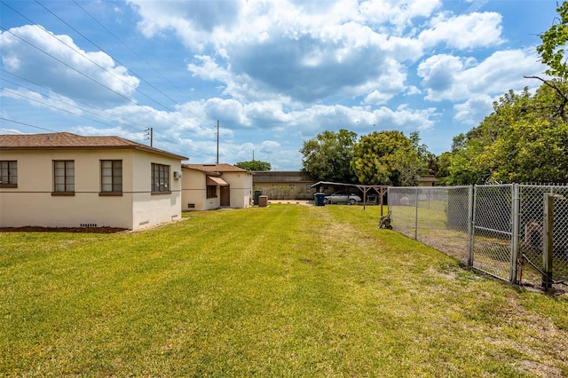 view of yard featuring fence