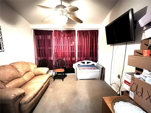 35226 Janine Dr, Zephyrhills, FL 33541 - living room with ceiling fan