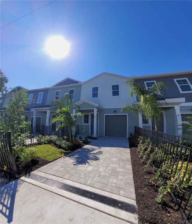 view of front of property featuring a garage