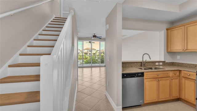 549 Bahia Beach Blvd, Ruskin, FL 33570 - photo 3