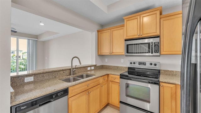 549 Bahia Beach Blvd, Ruskin, FL 33570 - photo 13