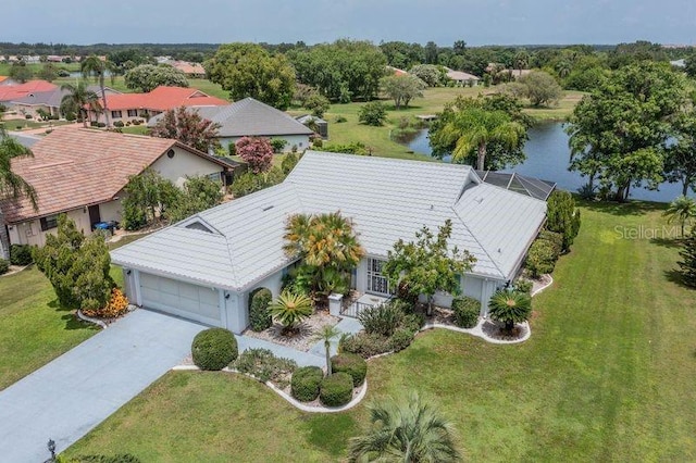 bird's eye view featuring a water view