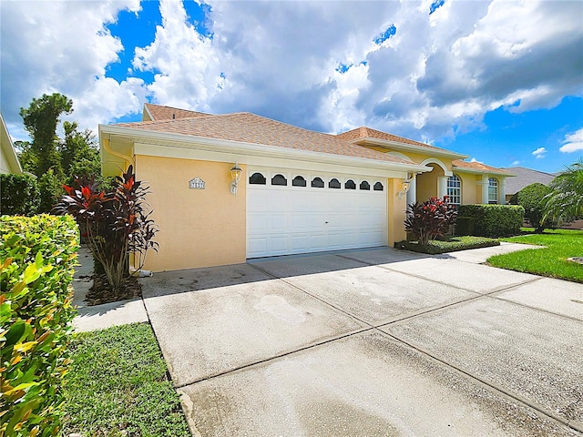 view of front of house featuring a garage