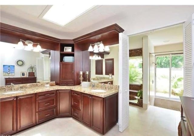 bathroom with vanity