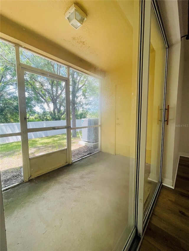 view of unfurnished sunroom