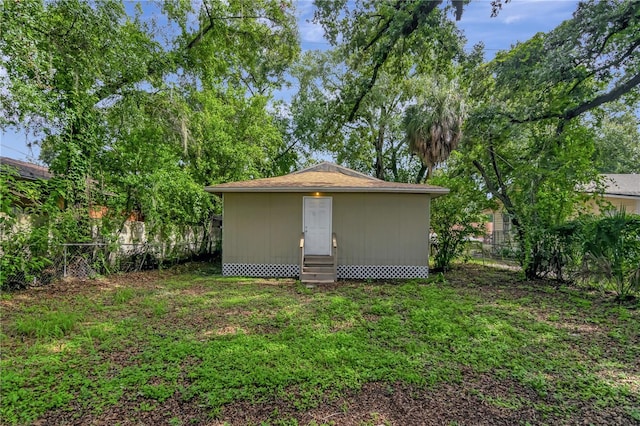 exterior space featuring a yard