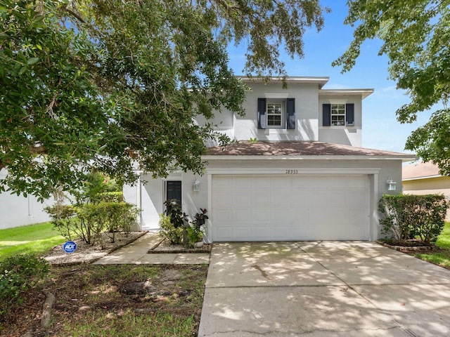 view of front facade featuring a garage