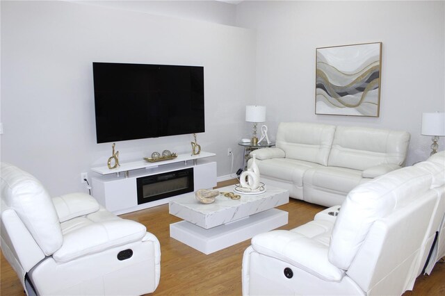 living area with light wood-type flooring