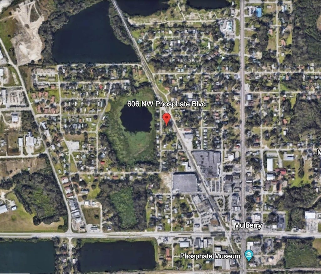 606 NW Phosphate Blvd, Mulberry, FL 33860