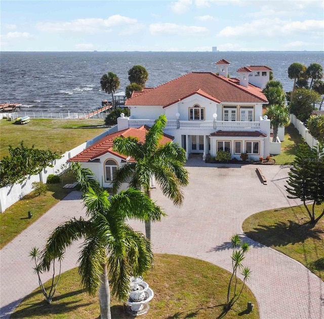 bird's eye view with a water view