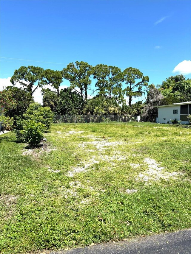 Listing photo 3 for 208 La Costa, North Port FL 34287