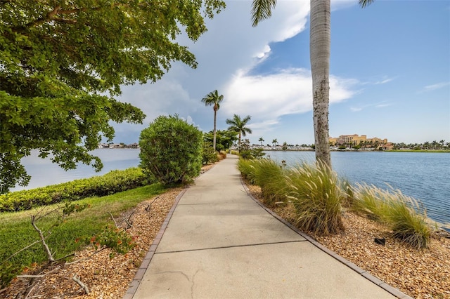 view of property's community featuring a water view