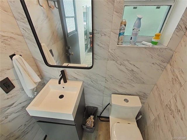 1874 W Pearson St, Hernando, FL 34442 - bathroom with vanity and toilet
