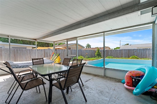 view of sunroom / solarium