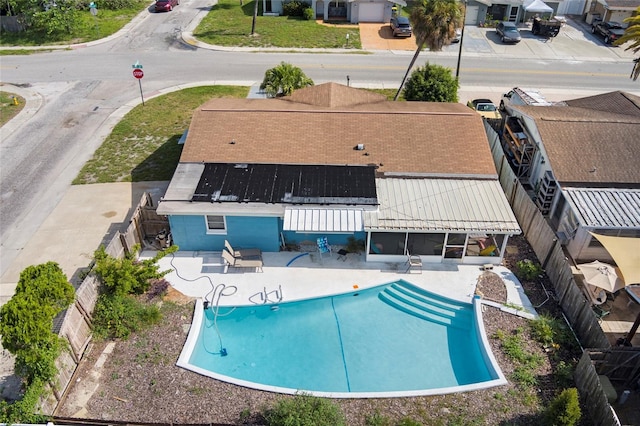 view of swimming pool