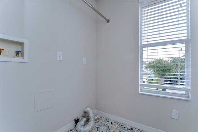 laundry room featuring washer hookup