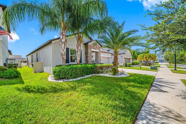 view of front of house featuring a front yard