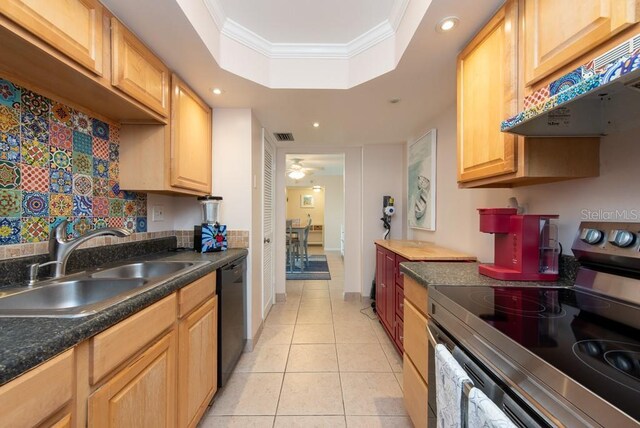 kitchen featuring ornamental molding, ventilation hood, stainless steel electric stove, sink, and dishwasher