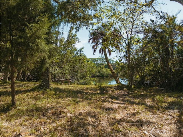 Listing photo 2 for 18905 Aripeka Rd, Hudson FL 34667