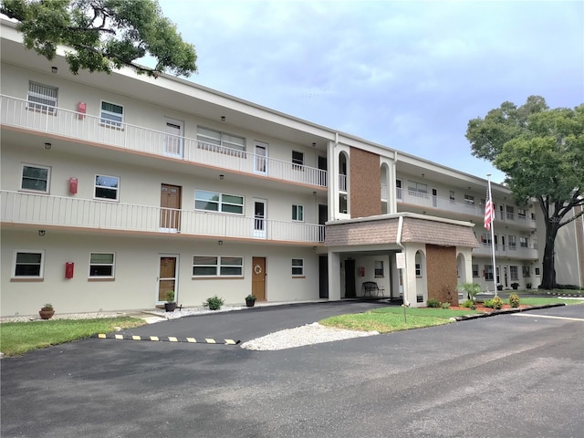 view of building exterior