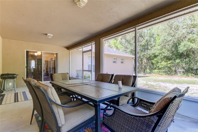 view of sunroom / solarium