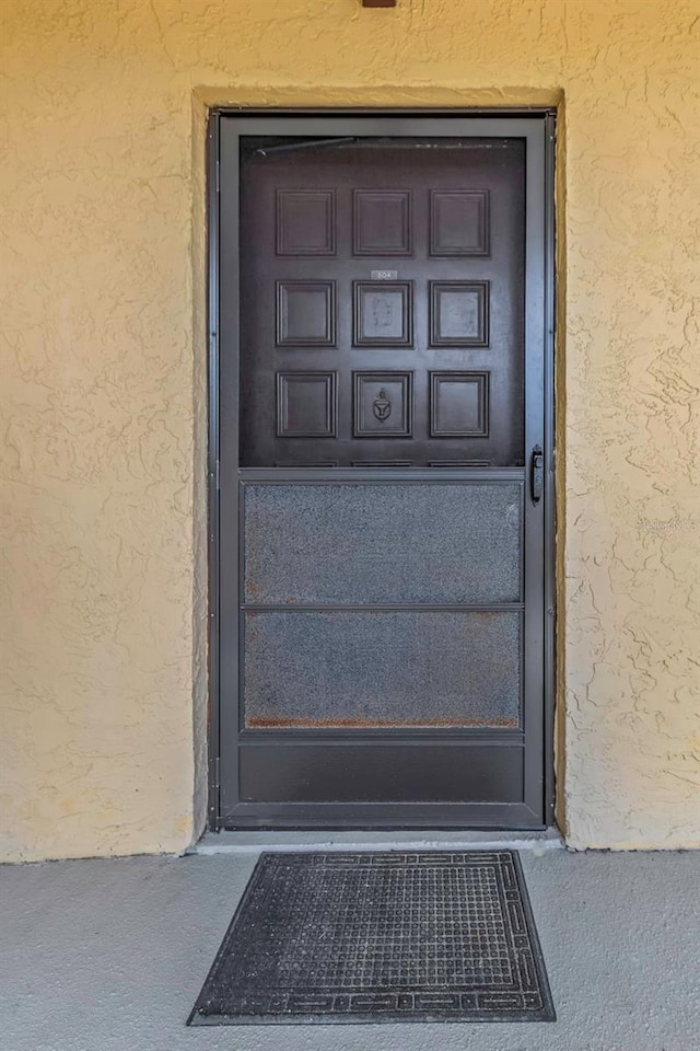 view of property entrance