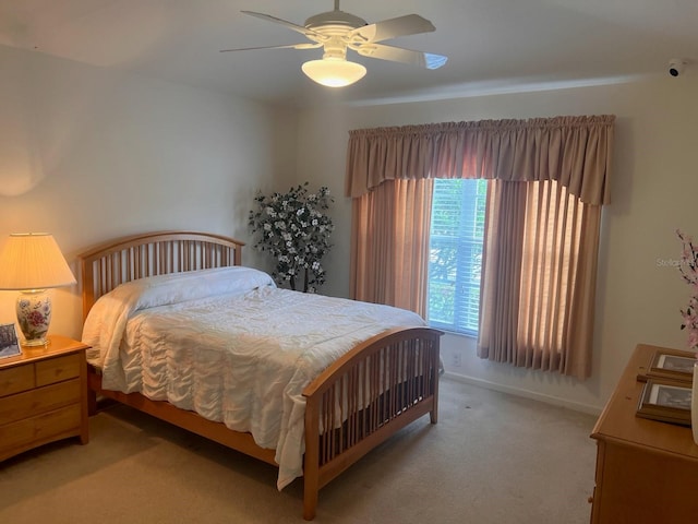 bedroom featuring carpet floors and ceiling fan