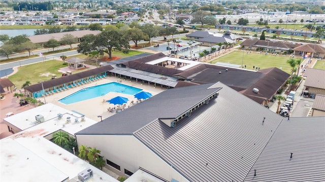 609 Fox Hills Dr, Sun City Center, FL 33573 - bird's eye view of a pool