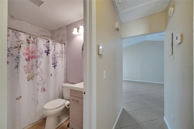 full bathroom featuring curtained shower, tile patterned flooring, toilet, visible vents, and vanity